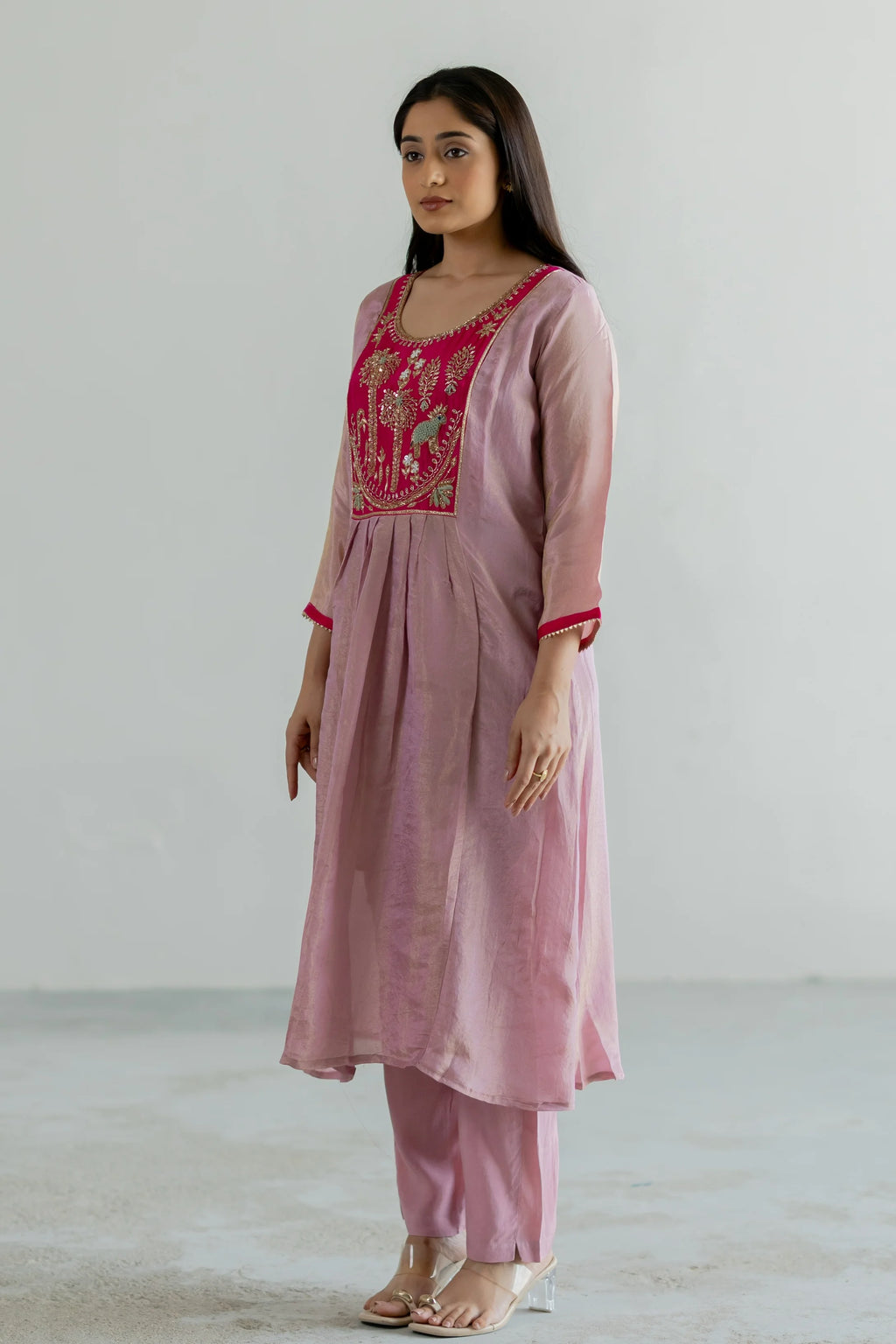 Zareen Shimmer Suit Set