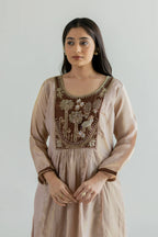 Zareen Shimmer Suit Set