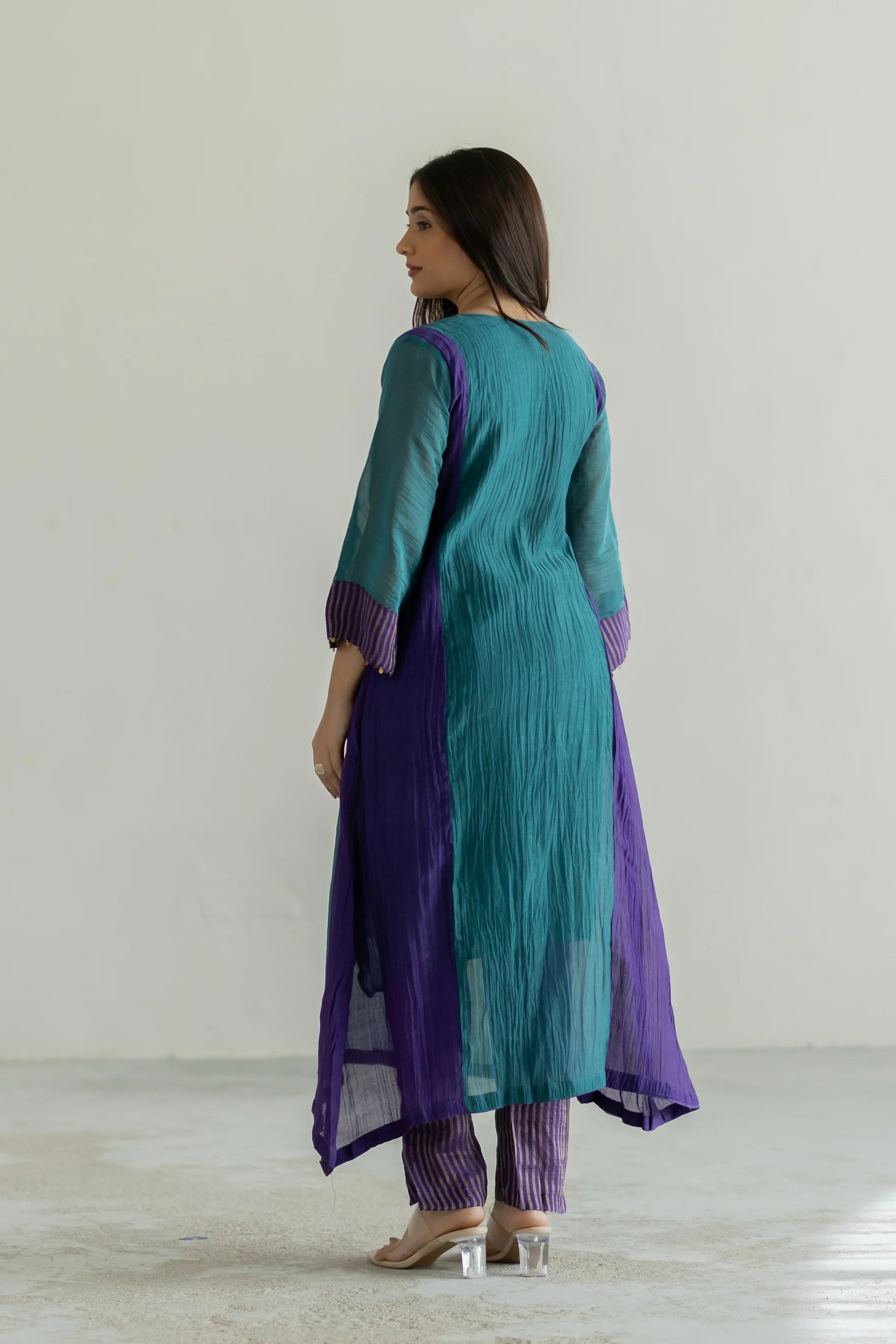 Ira Mul Chanderi Suit Set